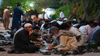 Pakistan's inflation outpaces Sri Lanka's as Asia's fastest