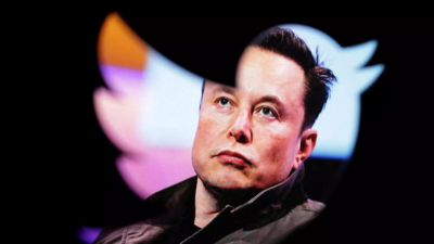 Elon Musk threatens to reassign NPR Twitter account, NPR says
