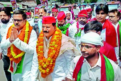 ULB polls: Candidates make last-ditch efforts to woo voters