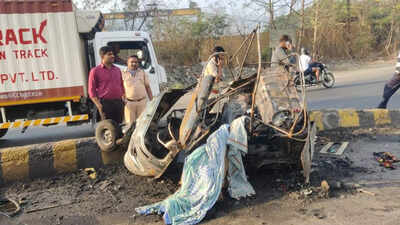 Woman charred to death in auto mishap in Thane