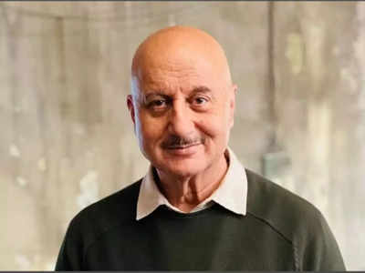 Anupam Kher says that Dev Anand, Vijay Anand supported a particular ideology but today actors get in trouble if they get vocal about their political beliefs