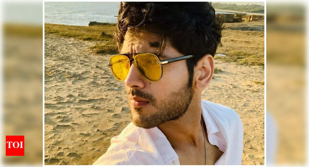 Parikshit Tamaliya exudes style in a throwback video from Manan Sagar's