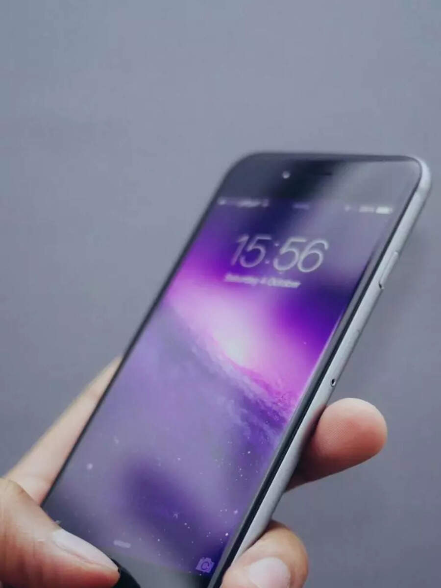 Types of smartphone displays and how they’re different Times of India