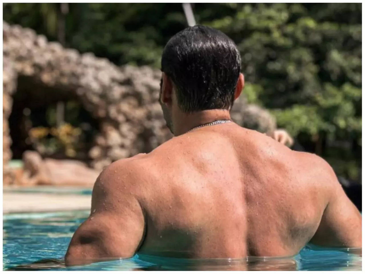 सलमान खान ने फैंस के लिए शेयर की शर्टलेस तस्वीर-salman khan shares shirtless picture for fans