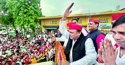 They’re selling everything, Akhilesh takes a jibe at BJP