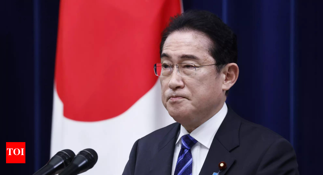Japan PM Fumio Kishida heads to Seoul as ties warm over North Korea ...