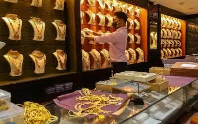 Gold rallies Rs 940 to record high of Rs 62,020; silver zooms Rs 660