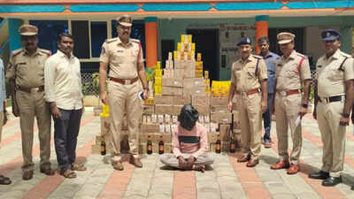 Andhra Pradesh Police seize Rs 5 lakh worth interstate liquor from Karnataka