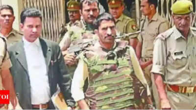 Noida: Gangster Anil Dujana had got engaged in court complex