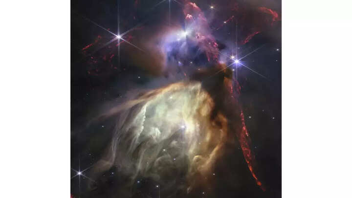 On its anniversary, Webb telescope shows the birth of “sun-like” star