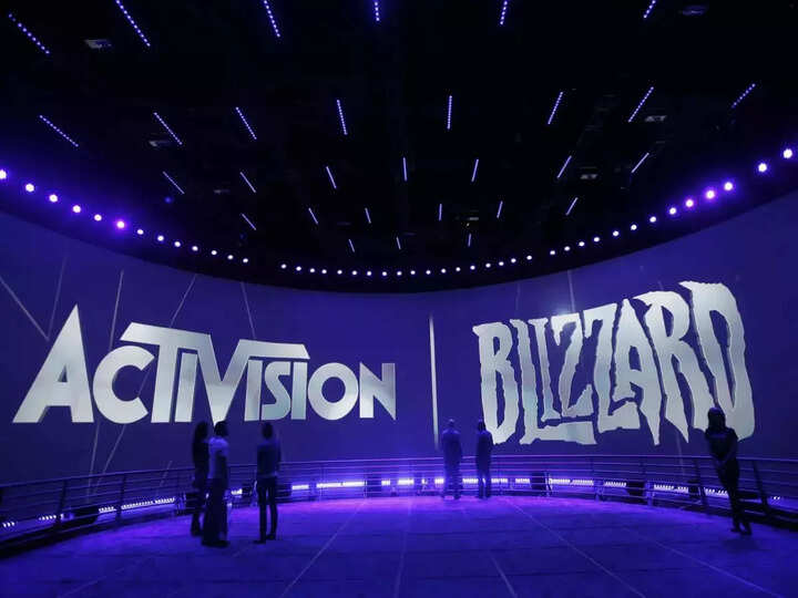 Задание Activision Сокращения: Activision сокращает рабочие места в связи со сделкой по поглощению Microsoft: затронуты подразделения, количество сотрудников и многое другое»/></p> <p>Microsoft еще предстоит заключить сделку по приобретению Activision, производителя Call of Duty, о которой было объявлено в начале 2022 года. Согласно отчету Verge, игровая студия уволила около 50 сотрудников из своего киберспортивного подразделения из-за беспорядков, связанных с приобретением. В сообщении также упоминается, что уволенные сотрудники уже проинформированы об увольнении. Согласно отчету, Activision Blizzard также планирует серьезные изменения в Overwatch League (OWL). Формат городских турниров франшизы также может закончиться. </p> <p>Уволенный член команды OWL сказал, что увольнения возникли из ниоткуда. Он также предположил, что компания может использовать костяк команды, чтобы закрыть сезоны OWL и World Series of Warzone. Теперь бывший сотрудник также отметил в моих глазах, что после этого они совершенно не готовы внутренне поддерживать что-либо в киберспорте». В марте 2021 года Activision Blizzard также уволила около 50 человек из своих киберспортивных команд. </p> <p><strong><strong>Новое соглашение Activision с владельцами команд Overwatch League</strong><br/></strong>В отчете о доходах компания объявила об изменении своих соглашений с Overwatch Владельцы команд лиги в первом квартале 2023 года. <em>«Согласно измененным условиям, после завершения текущего сезона Overwatch League команды проголосуют за обновленное операционное соглашение. Если команды не проголосуют за продолжение в соответствии с обновленным операционным соглашением, каждой участвующей организации команды будет выплачен сбор за расторжение в размере «6 миллионов долларов»</em>, подчеркивается в отчете. Activision также отметила, что общий доход, полученный от OWL, составляет менее одного процента от консолидированного чистого дохода компании. </p> <p><strong><strong>Что комиссар Overwatch League сказал о турнире</strong><br/></strong><em>“Я хочу уточнить В частности, Overwatch остается приверженцем конкурентоспособной экосистемы в 2024 году и далее. И мы движемся к обновленной глобальной сцене, в которой приоритет отдается игрокам и болельщикам. Мы делаем все, что в наших силах, чтобы сделать так, чтобы игроки и фанаты чувствовали себя такими, к которым люди хотят возвращаться, хотят быть частью и взволнованы, чтобы включить </em> комиссар OWL Шон Миллер .</p> <p></p> </div><!-- .entry-content --> </article><!-- #post-## --> <nav class=