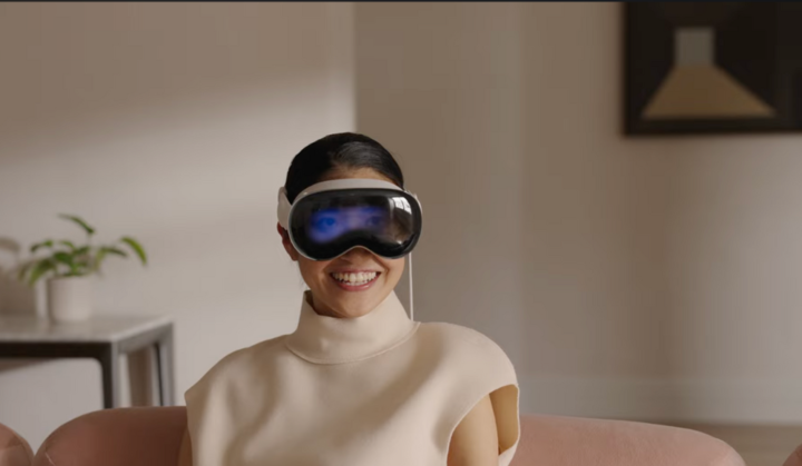 Apple начинает принимать приложения для комплекта разработчика Vision Pro