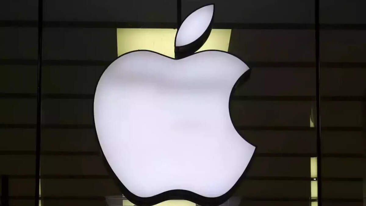 Apple: Apple updates Studio Display with new camera features