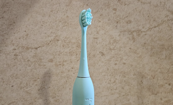 Seven The SuperBrush review: Oral hygiene smartly done