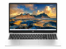 HP 15 (2025) Laptop AMD Ryzen 3 7330U Quad Core/16GB/512GB SSD