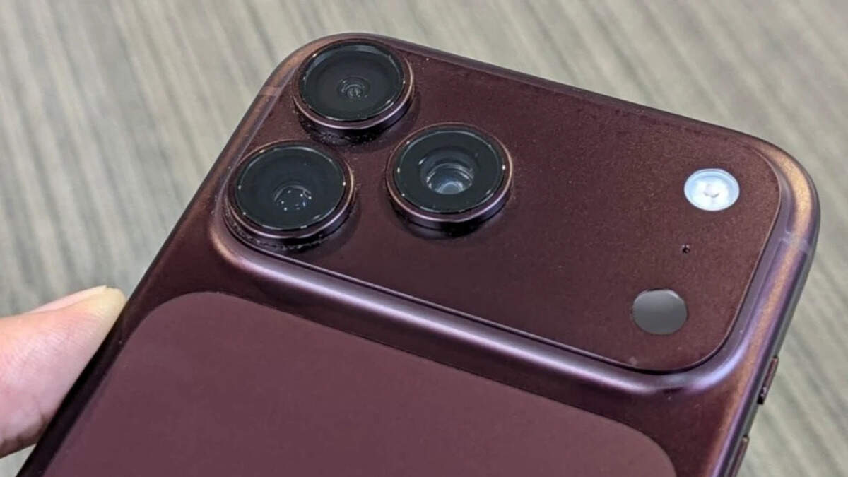 iPhone 18 Pro Rebooting Bug to Be Fixed With Upcoming Software Update ...