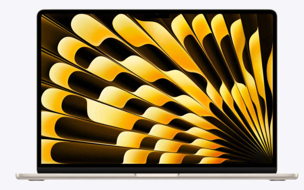 Compare Apple MacBook Air 10?core GPU 16 GB 512 GB SSD vs Lenovo