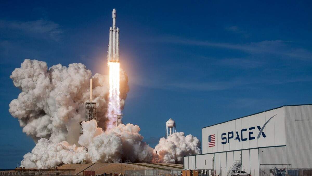 Elon Musk’s Political Ties and China Exposure Could Complicate SpaceX ...
