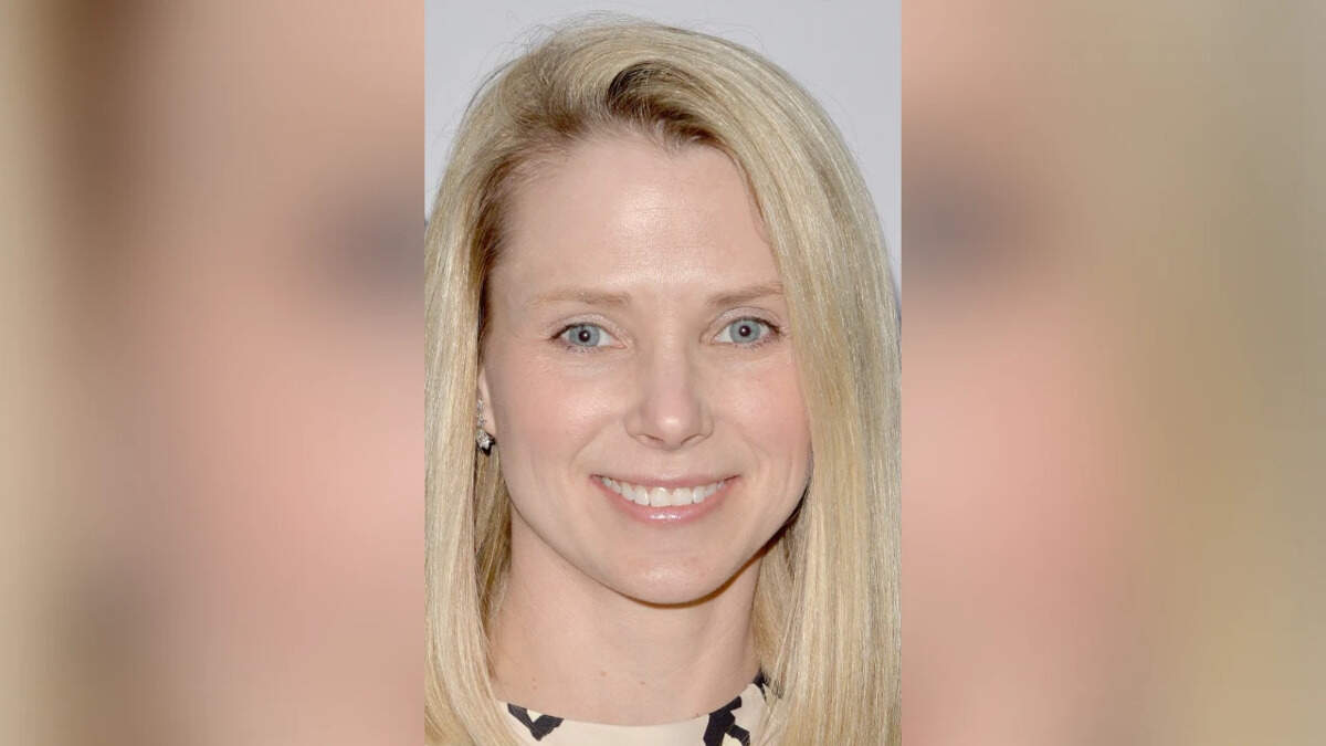 Marissa Mayer Bets on the Camera Roll With Dazzle, Her New AI Assistant