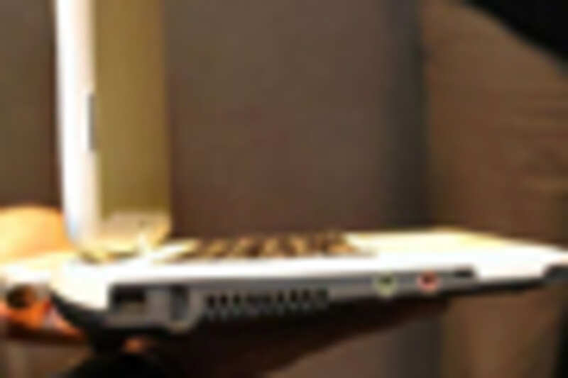 Intel Classmate PC to go touchscreen