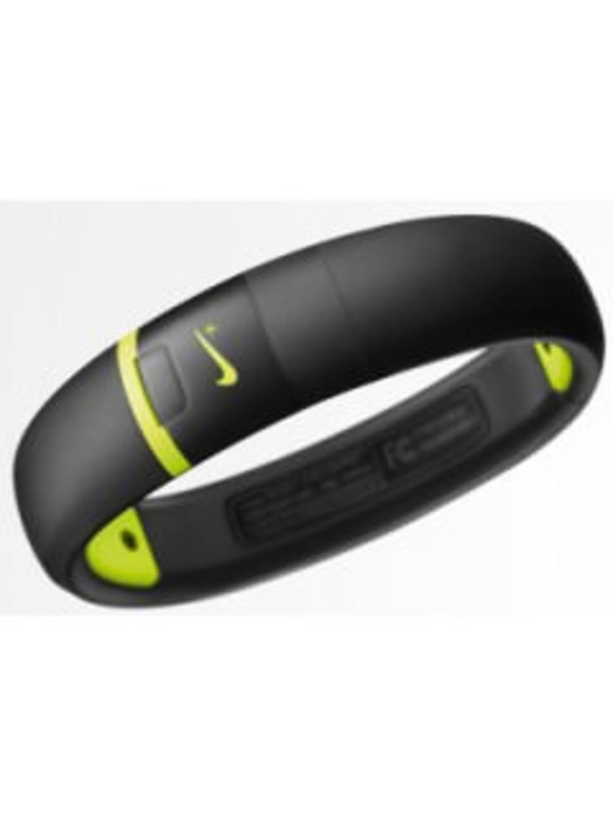 minusválido Salvaje brillante Nike Plus Fuelband Price in India, Full Specifications (11th Feb 2023) at  Gadgets Now
