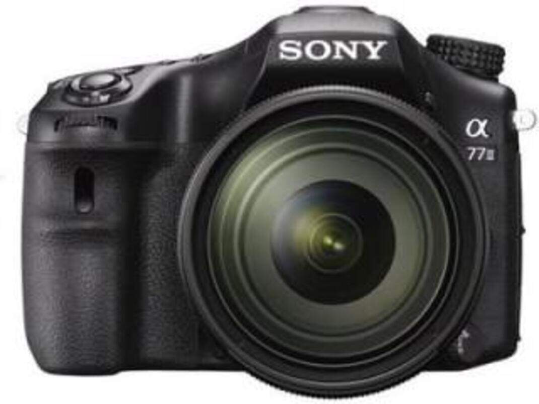 Compare Sony Alpha ILCA-77M2Q (SAL 1650) Digital SLR Camera vs Sony ...
