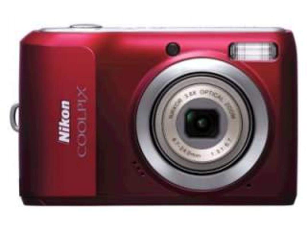 Compare Nikon Coolpix L20 Point & Shoot Camera vs Nikon Coolpix