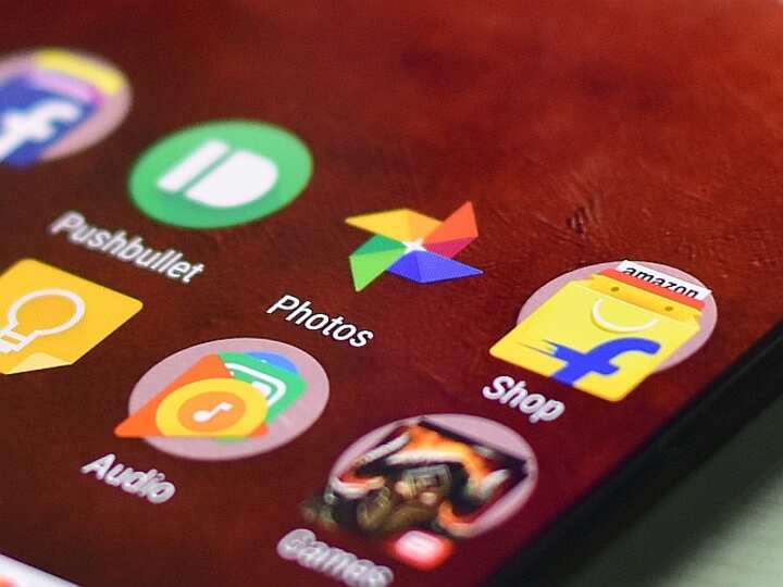 Google PhotoScan Google introduces PhotoScan, editing tools for Photos app