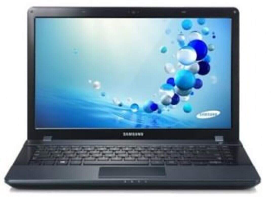 Compare Samsung Ativ NP270E4EK01US Laptop (Core i3 3rd Gen/4 GB/500 GB