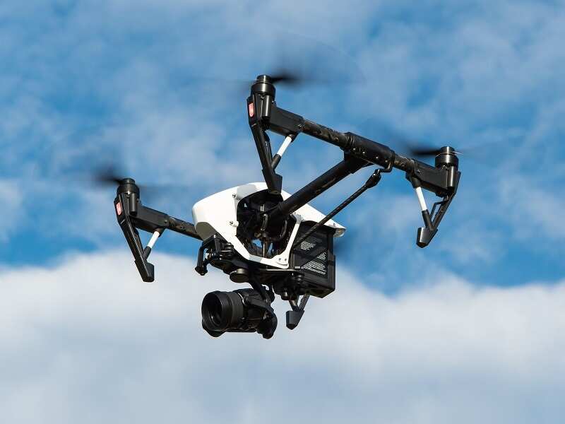 Human pilot beats AI in NASA's drone race