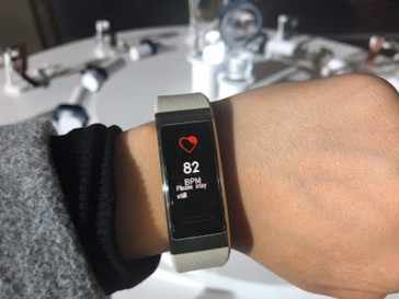 Review huawei hot sale band 3