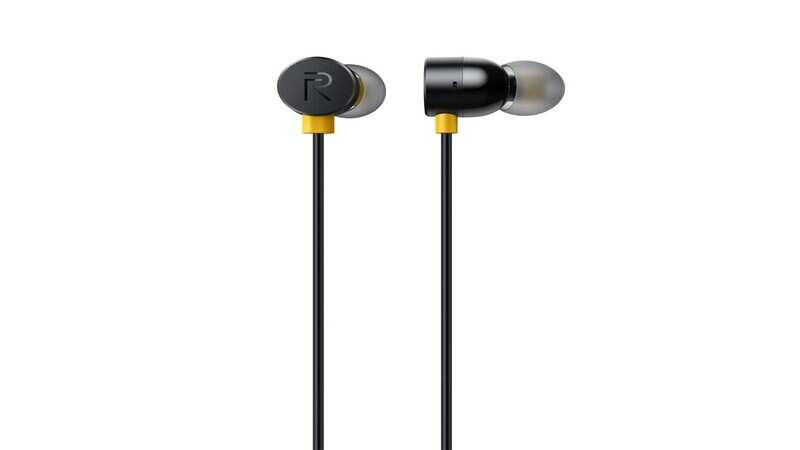 Headphones, speakers and earphones 