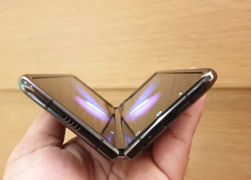 samsung galaxy fold first released