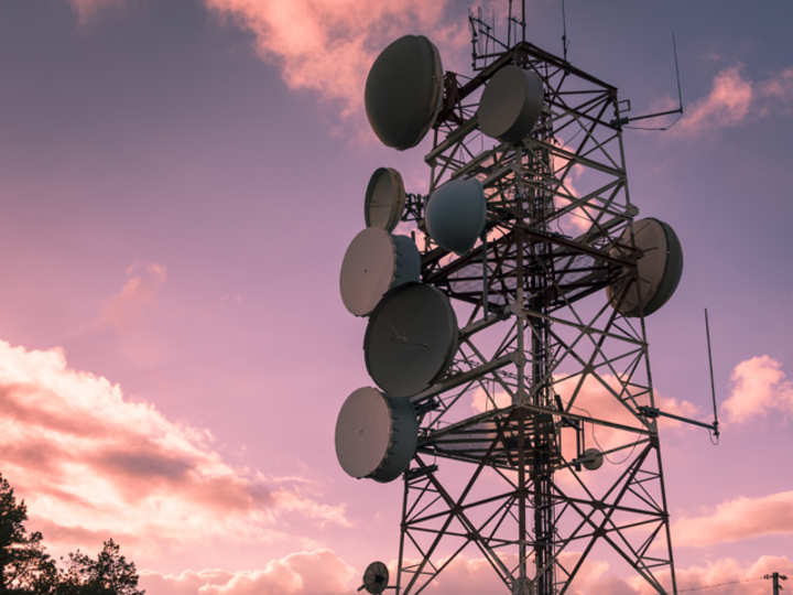 DoT invites bids from agencies to hold spectrum auction