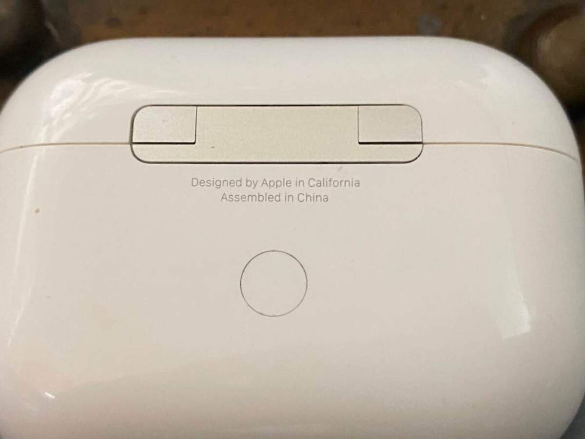 【極美品】Designed by Apple in California （小） 12 things to keep in mind before buying this best-selling Apple