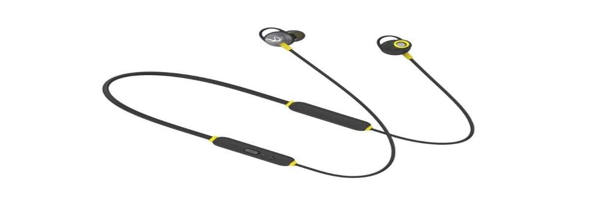 20 headphones/earphones from Sony, JBL 
