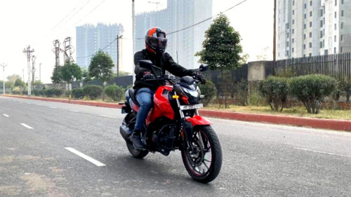 Honda Hornet 2 0 V Hero Xtreme 160r Sporty Urban Commuters Toi Auto