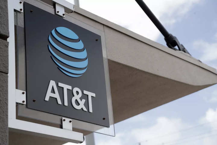 AT&T beats revenue estimates as reopening helps phone sales