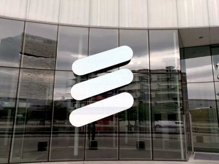 Ericsson settles patent dispute with Samsung with multi-year agreement