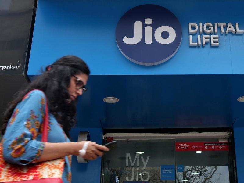 5 Jio prepaid plans that offer 1GB at cheapest cost