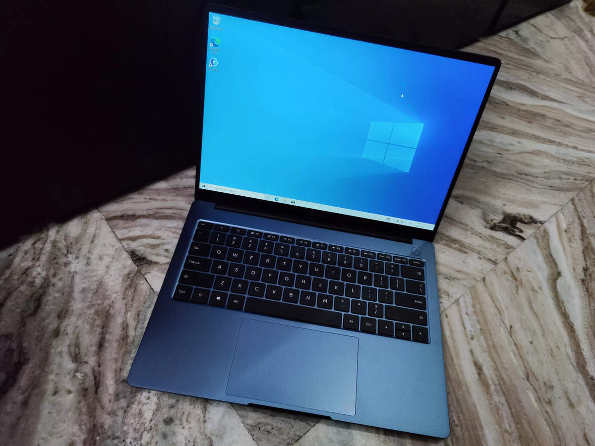 realme laptop blue