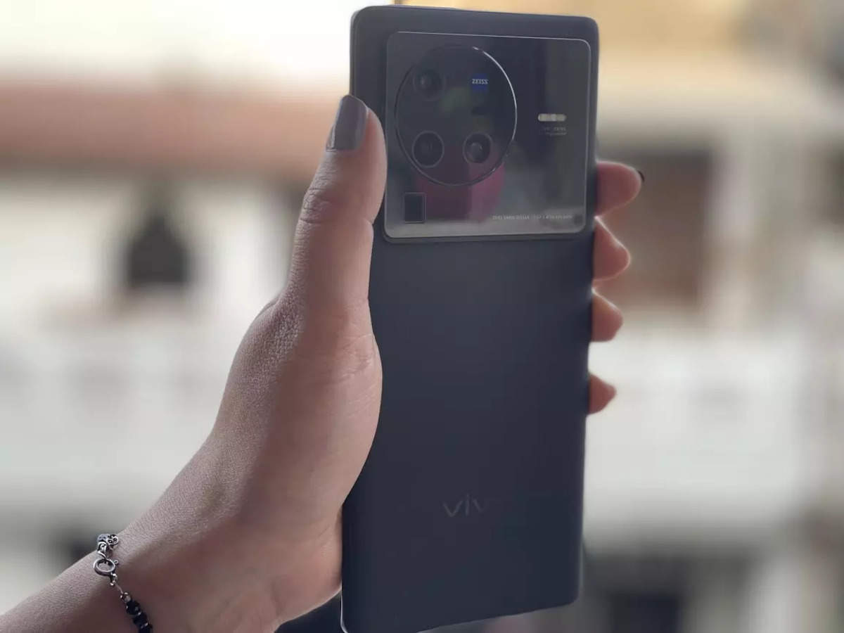 Vivo X80 Pro Camera Test: STABLE but COMPLICATED 