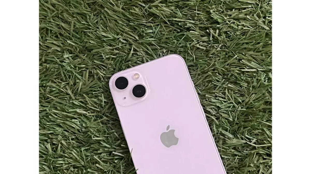 Apple Iphone 13 Price In India Full Specifications 25th Jul 22 At Gadgets Now