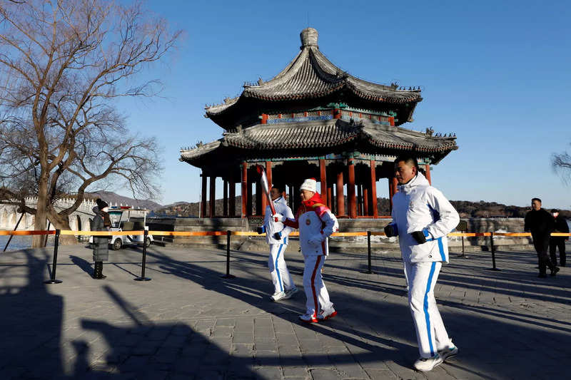 digital: Digital Chinese currency makes muted debut at Olympic Games