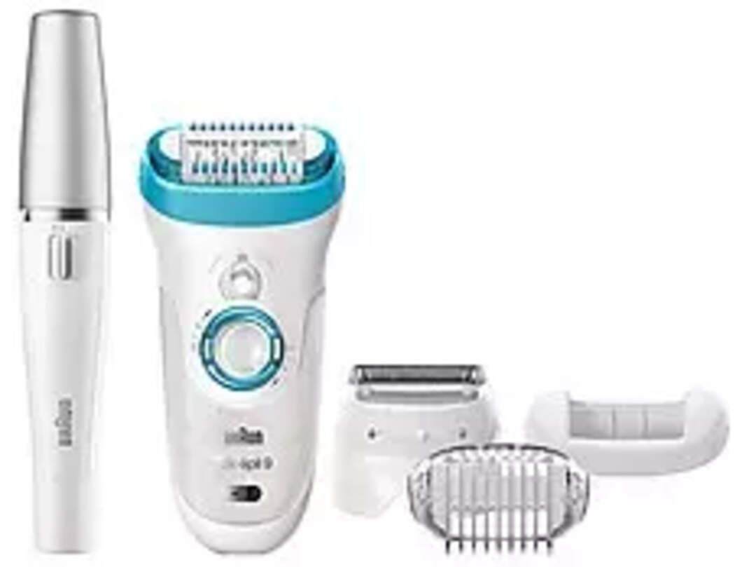Compare Braun SilkEpil 9558 leg Wet and Dry Epilator with 5 Extras vs