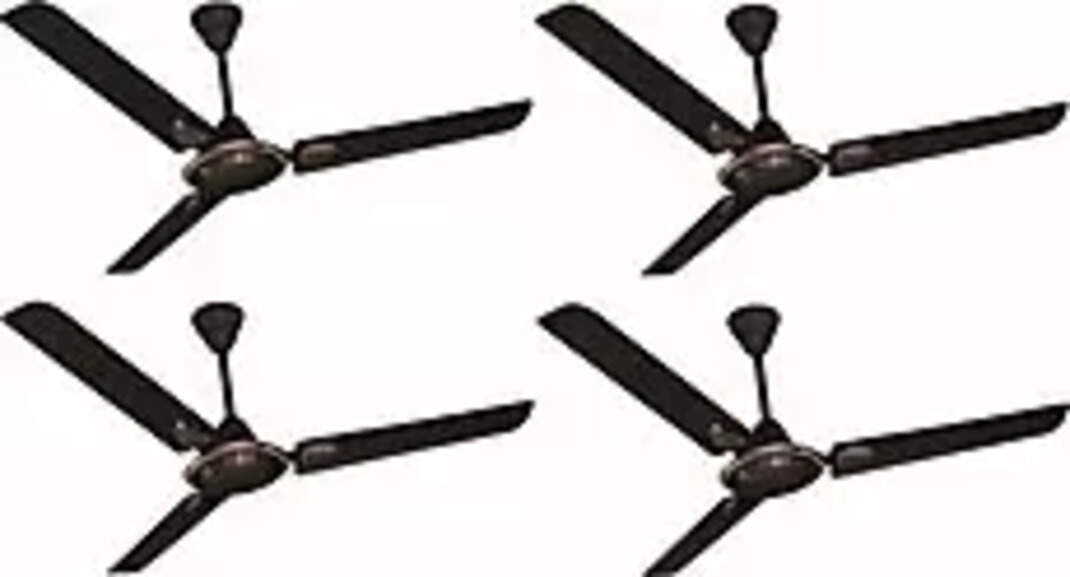 Compare Crompton Super briz deco High Speed Ceiling Fan 4 Pcs 1200 mm 3 Blade Ceiling Fan vs