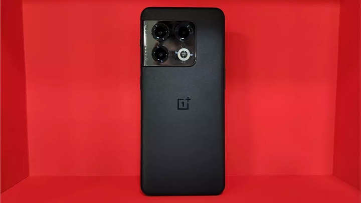 OnePlus 10 Pro 5G review:  A proper flagship experience