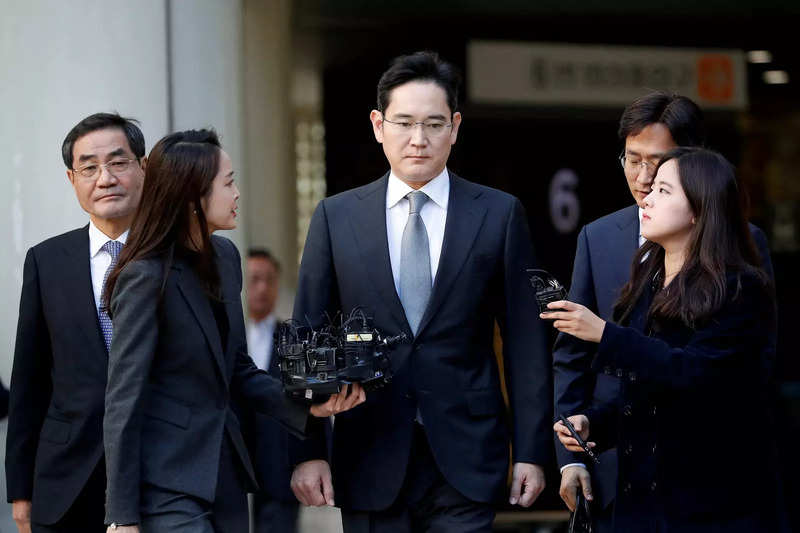Samsung leader Jay Y. Lee excused from trial hearing as Biden to tour S.Korea chip plant