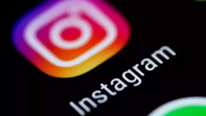 How to turn captions on and off in Instagram