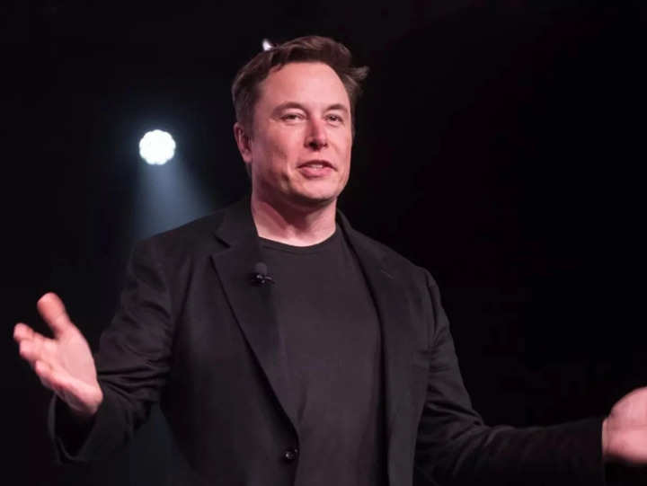 Elon Musk aims to build Starships akin to Noah's Ark to transport life to Mars